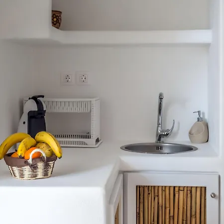 Отель Niki-savvas &