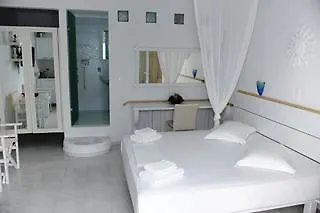 Niki-savvas & Hotel 4*