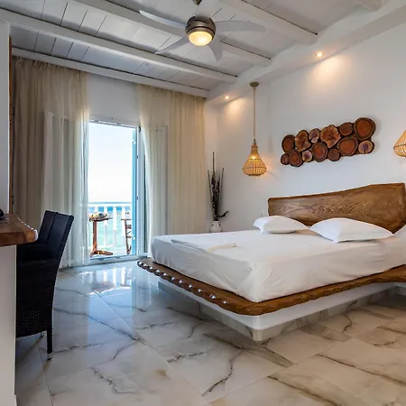 Niki-savvas & 阿波罗尼亚