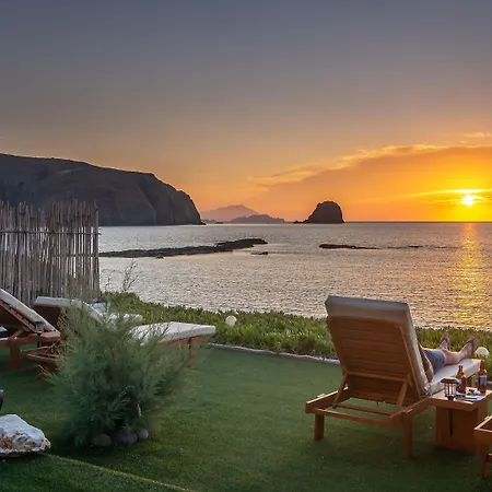 Niki-savvas & 阿波罗尼亚