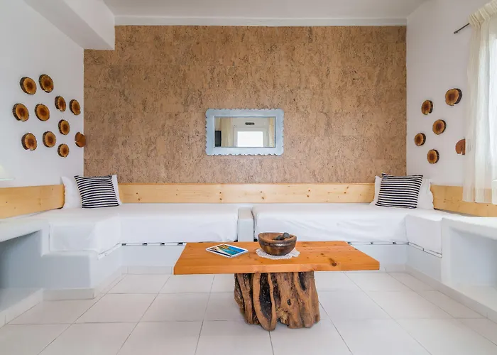 Niki-savvas & ホテル